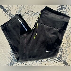 Nike Dri Fit Knee High Runner Leggings Size Xs